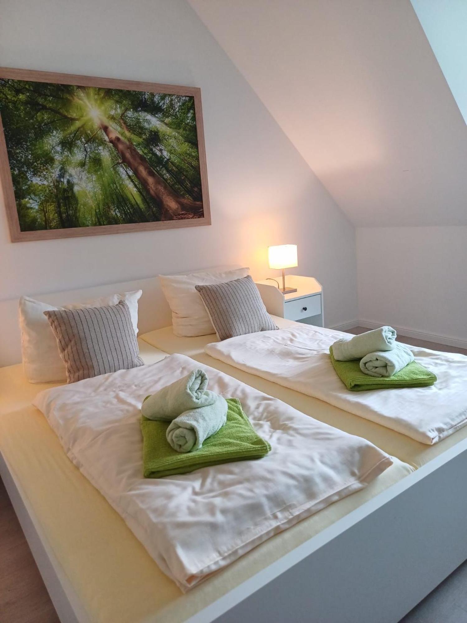 Landhaus Tewel Hotel Mit Restaurant Extérieur photo