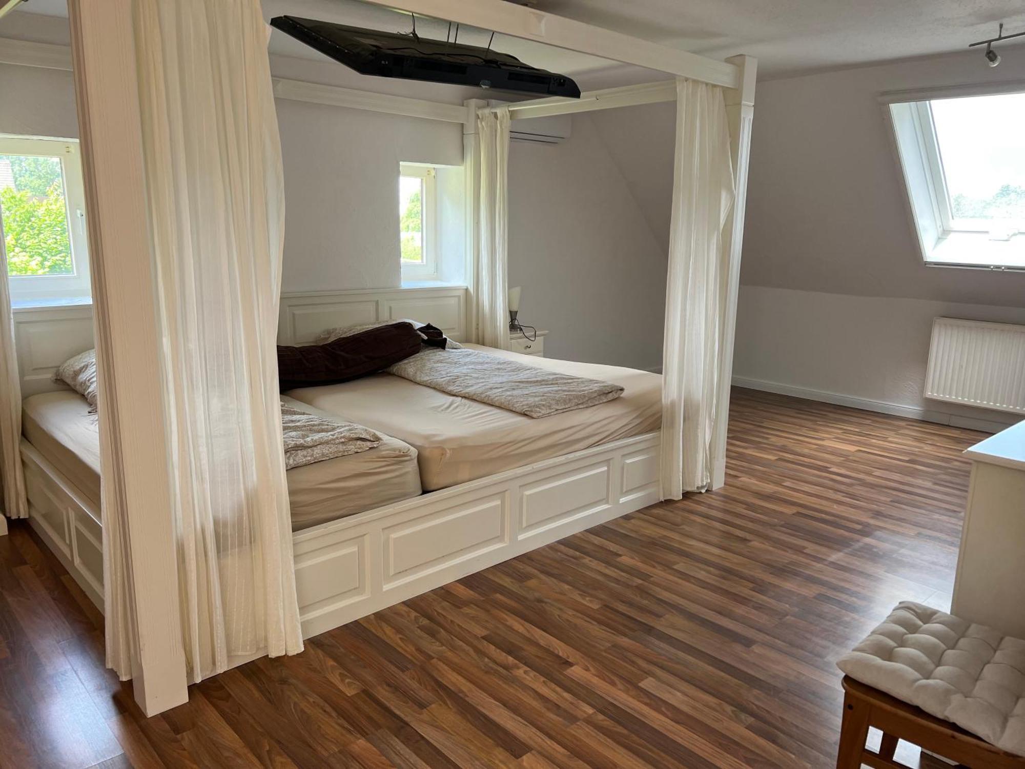 Landhaus Tewel Hotel Mit Restaurant Extérieur photo